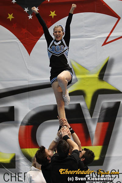 ../Images/Black Scorpion Groupstunt_006.jpg